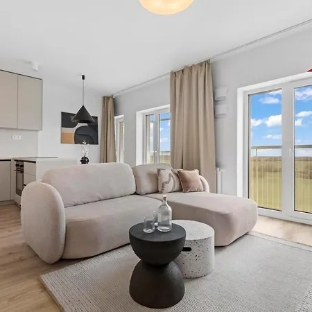 公寓 Slnecnice 2-bedroom On Floor 6 With Balcony And Parking By Skyviews *
