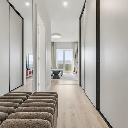 公寓 Slnecnice 2-bedroom On Floor 6 With Balcony And Parking By Skyviews *